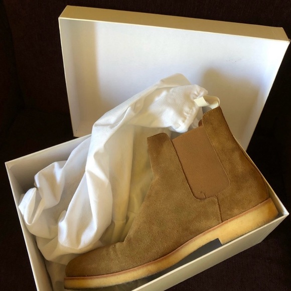 Common projects Chelsea boots in suede - Picture 1 of 11